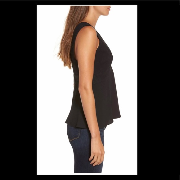 {chelsea28} seamed tank - Picture 2 of 5